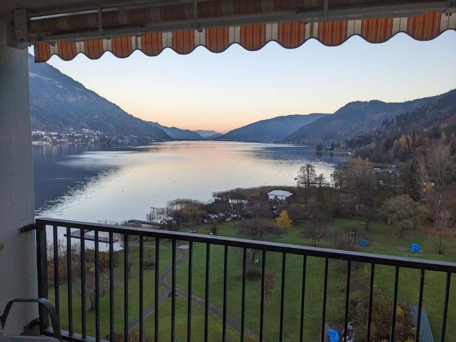 Appartement Mit Seeblick Am Ossiacher See Филах Екстериор снимка