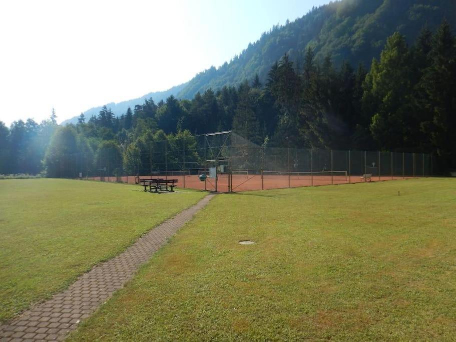 Appartement Mit Seeblick Am Ossiacher See Филах Екстериор снимка